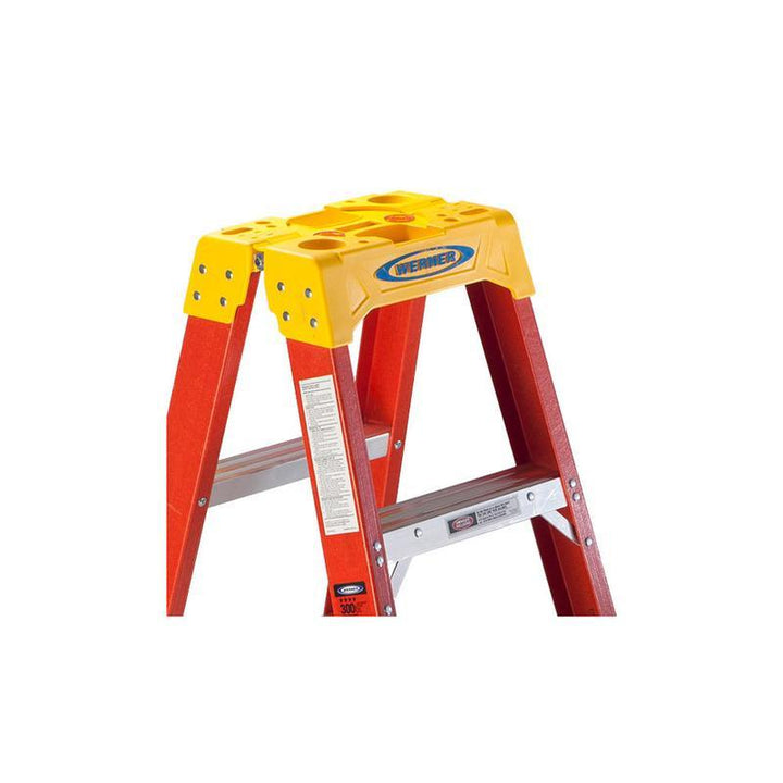 Werner  8 ft. H x 26.84 in. W Fiberglass  Step Ladder  Type IA  300
