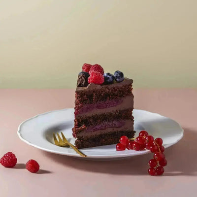 Cherry chocolate biscuit cake - Take a Break