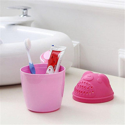 Baby Spoon Shower Bath Water Swimming Bailer