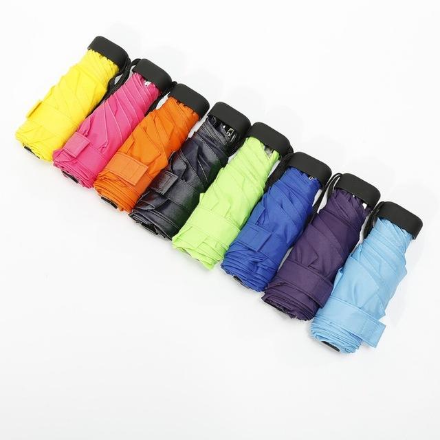 Mehrfarbiger Capsule Mini-Taschenlichtschirm 