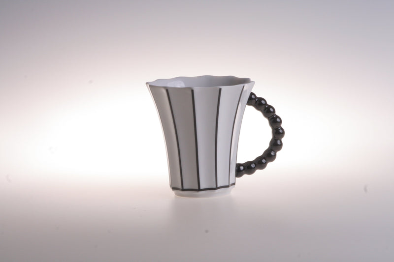 Retro Style Porcelain Cup with Stripes l 12oz