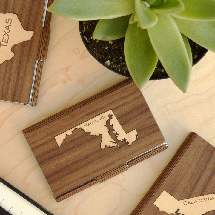 Visitenkartenhalter aus Holz