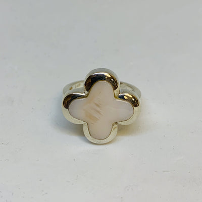 Silver Mother Of Pearl Ring (Flower)