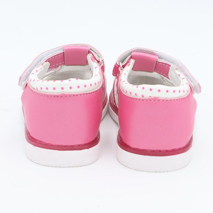 Orthopädische Sandalen für Kinder