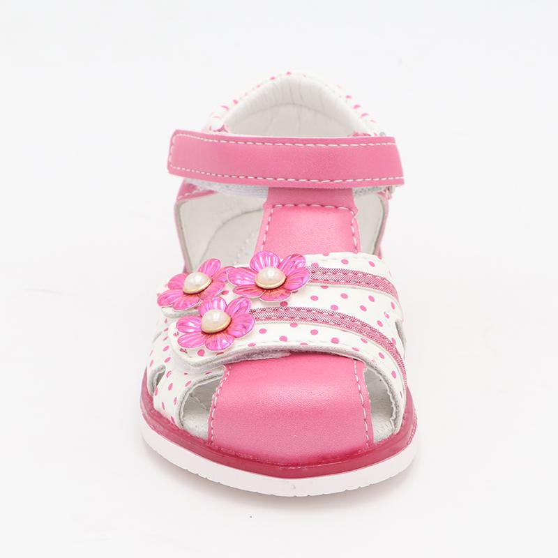 Orthopädische Sandalen für Kinder