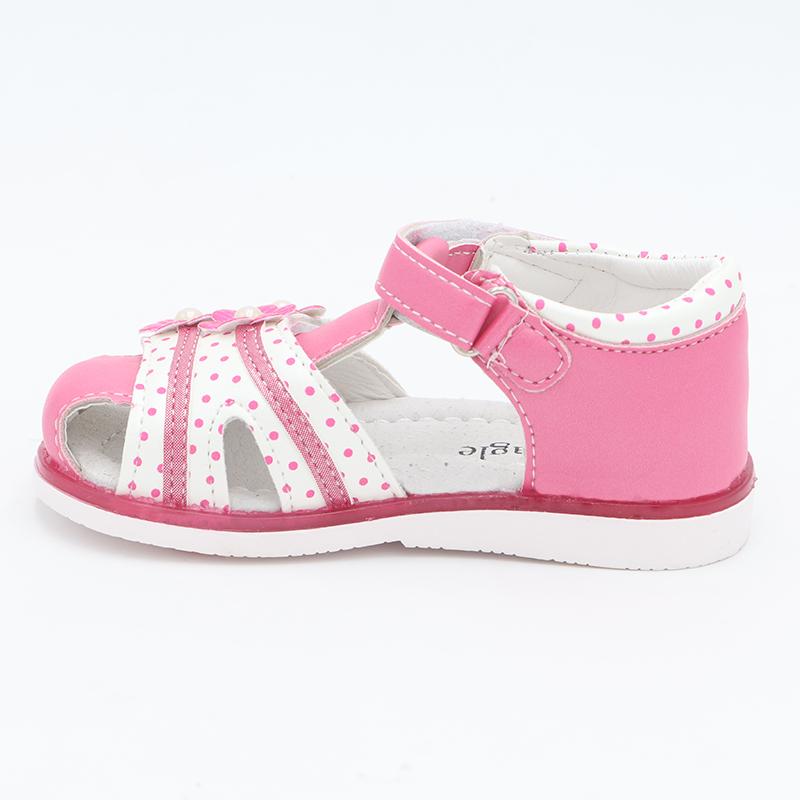 Orthopädische Sandalen für Kinder